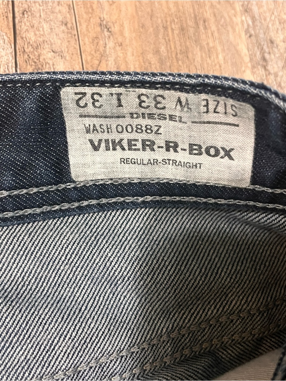 Diesel Viker-R-Box Jeans Blue Denim Straight Cut Mens Trousers Size W 33 L 32 - Picture 3 of 8
